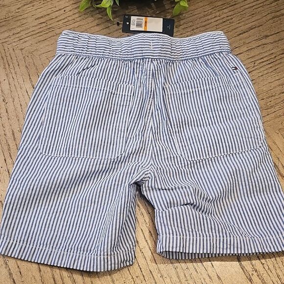 Tommy Hilfiger Blue and White Striped Short Size 8 NWOT - Picture 4 of 9